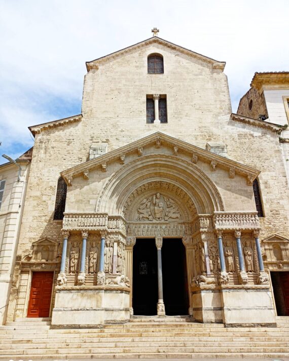 Saint Trophime Arles, Cathedrale Saint Trophime Arles, Visiter Arles, Guide Arles, Visite Guidée Arles